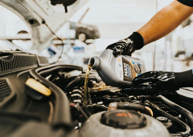 SAE 30 Motor Oil Meaning and How to Pick the Right Oil